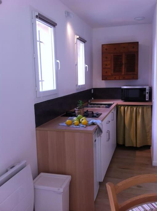 Holiday home Les Merles : Joli Dans La Campagne Aixoise. Venelles